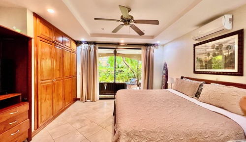 Deluxe Condo, Terrace, Corner