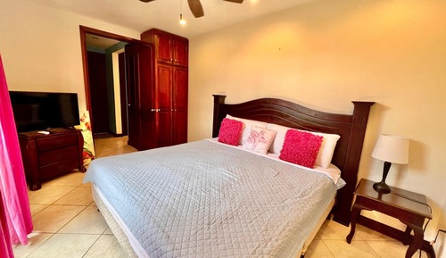 Family Condo, 2 Bedrooms, Garden Area