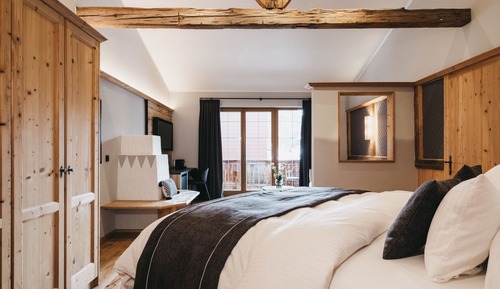 Grand Deluxe Room II