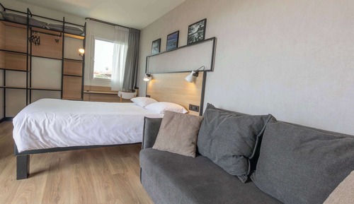 Standard Room, Multiple Beds, Balcony