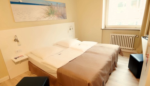 Standard Room, 1 Double Bed