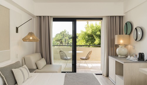 Deluxe Room, Garden View
