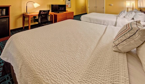 Standard Room, 2 Queen Beds (Mobility/Hearing Accessible, Tub)