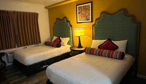 Room, 2 Queen Beds, Non Smoking