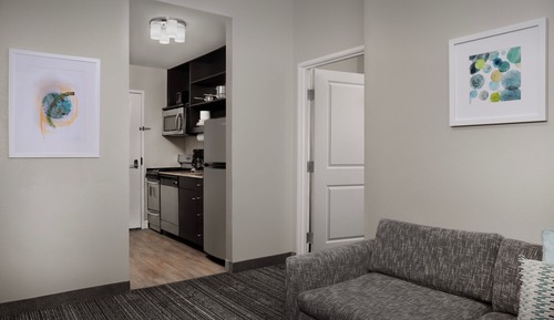 Suite, 1 Bedroom (Mobility/Hearing Accessible, Tub)