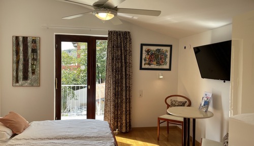 Studio, Balcony, Partial Sea View