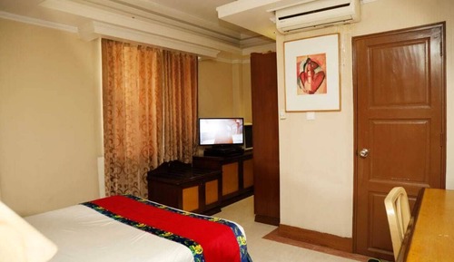 Deluxe Single Room