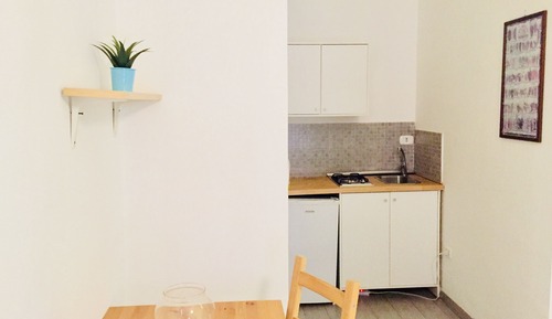 Apartment, Kitchenette (Uno)