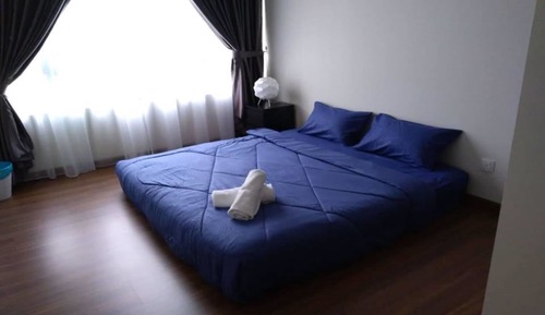 Luxury Deluxe Room with Private Bathroom 