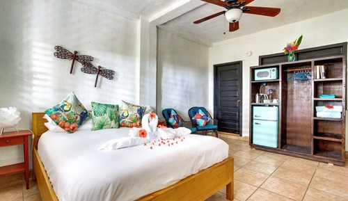 Family Room, Multiple Beds