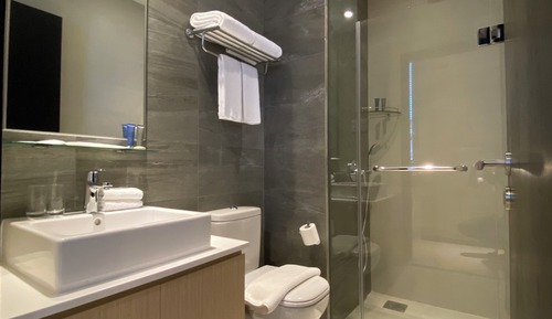 One Bedroom Premier with Balcony