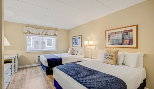 Suite 307