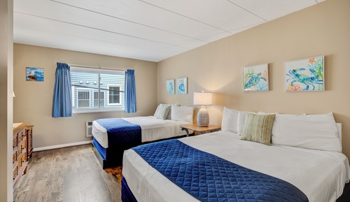 Suite 207