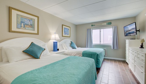 Suite 204