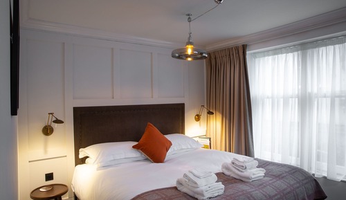 Classic Double Room
