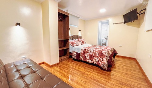 Traditional Single Room