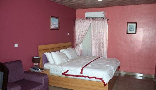 Executive Studio, 1 King Bed, Non Smoking
