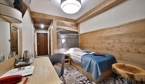 Deluxe Single Room