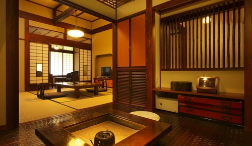 Japanese Style Room For 2 People with Fireplace