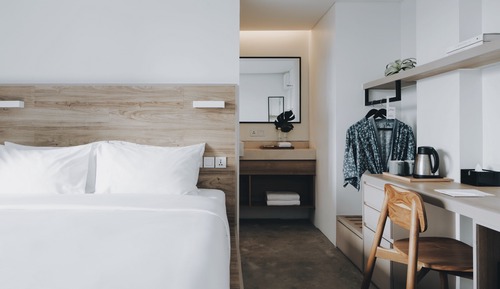 Standard Room, 1 Queen Bed