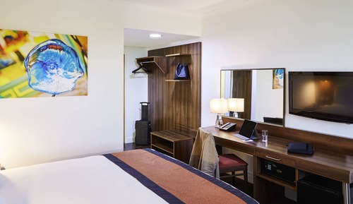 Classic Room, 1 King Bed