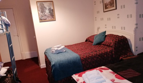 Comfort Room, Multiple Beds, Non Smoking