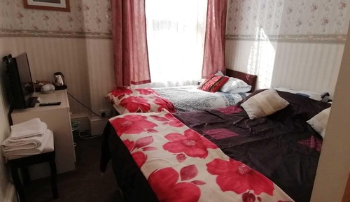 Economy Triple Room, Multiple Beds, Non Smoking