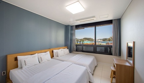 Condo, 2 Bedrooms (Extra person fee 10000 KRW upon C/I)