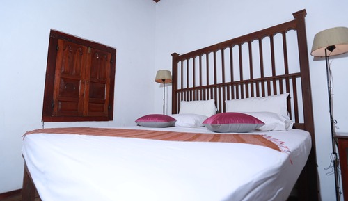 Galle Fort Room