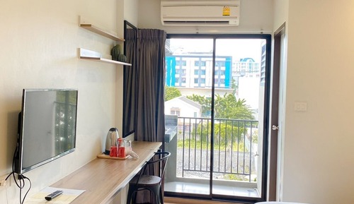 Corner King Room