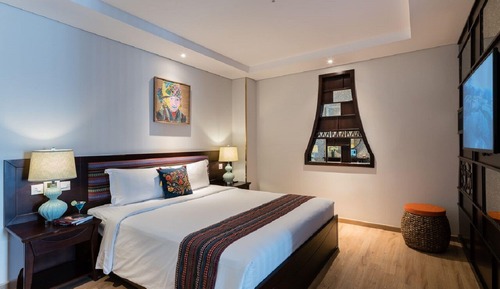 Suite City View + Afternoon Tea On Rooftop
