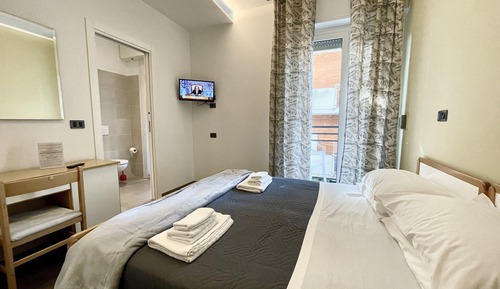 Double or Twin Room, Non Smoking
