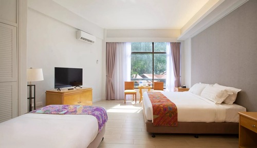 Deluxe Triple Room