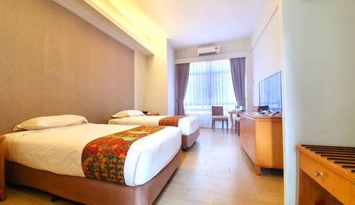 Superior Twin Room