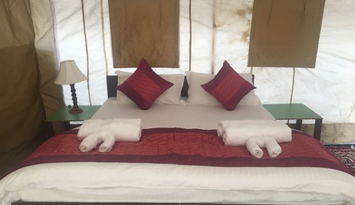 Deluxe Tent
