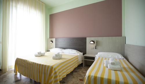 Double Room, Balcony