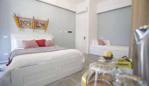 Deluxe Triple Room, Accessible, City View