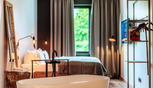 Deluxe Double Room, Non Smoking, Bathtub
