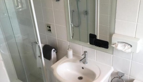Standard Shower Studio Ground Floor