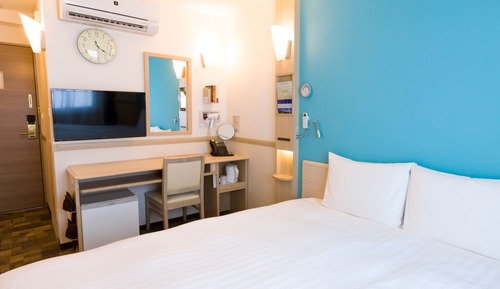 King Double Room, Smoking