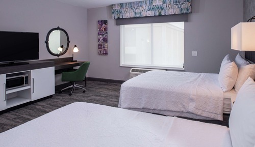 Room, 2 Queen Beds, Accessible, Bathtub (Hearing)