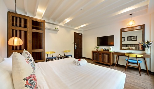 Junior Suite, 1 Queen Bed