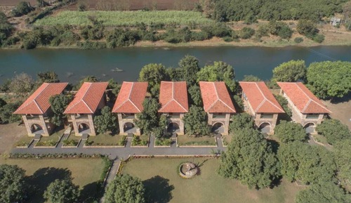 Luxury Cottage, 1 Double Bed, River View