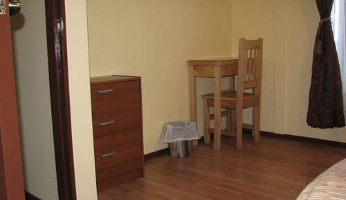 Room, 1 Double or 2 Twin Beds, Non Smoking, Private Bathroom
