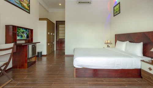Deluxe Double or Twin Room, Pool View