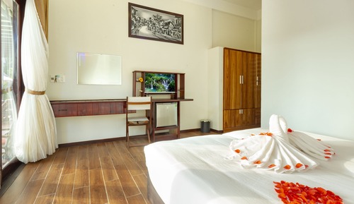 Deluxe Double or Twin Room, Garden View
