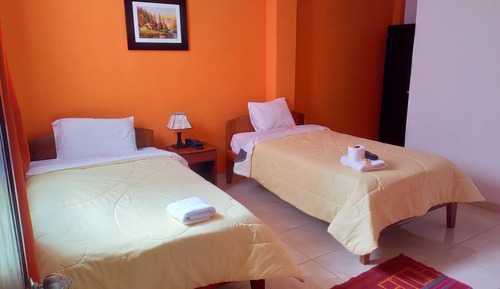 Basic Double Room, 2 Twin Beds