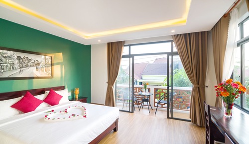 Grand Deluxe Double With Balcony
