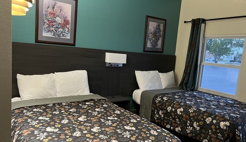 Deluxe Room, 2 Double Beds, Non Smoking, Refrigerator & Microwave