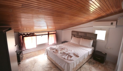 Economy Loft